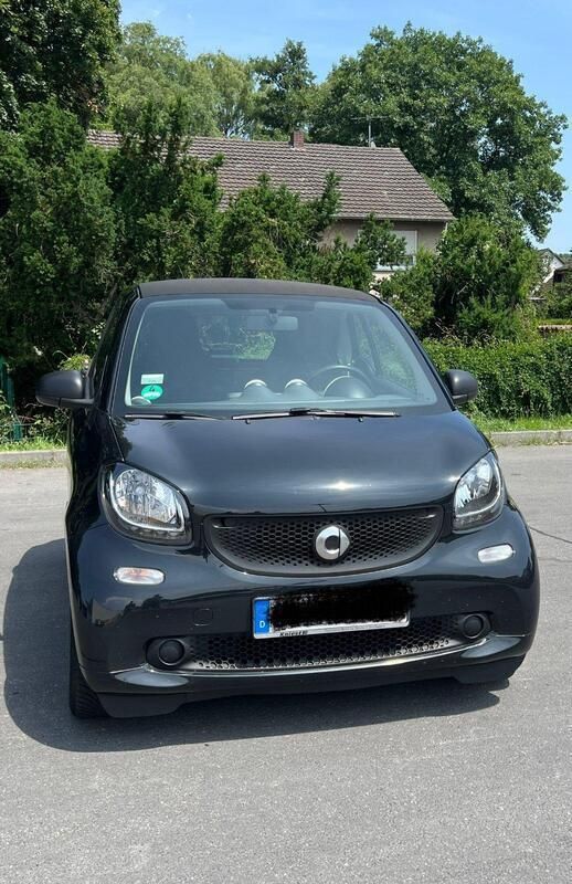 Schwarz Gebraucht 2017 Smart ForTwo Coupé Kleinwagen | 6.750 € (Guter Preis) - Bild 1/4