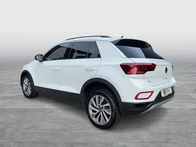 Gebraucht VW T-Roc Move 150 PS (110 kW) 2024 Weiß SUV