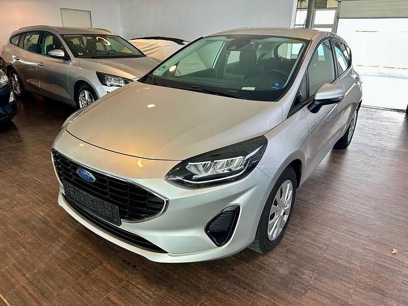 Silber Gebraucht 2022 Ford Fiesta Cool & Connect Limousine | 12.690 € - Bild 1/4