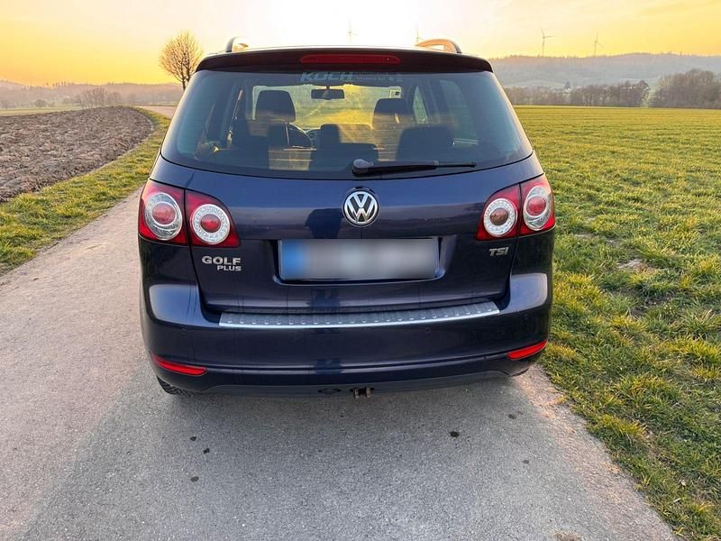 Gebraucht VW Golf Plus Cross Life 86 PS (63 kW) 2013 Blau Van / Kleinbus