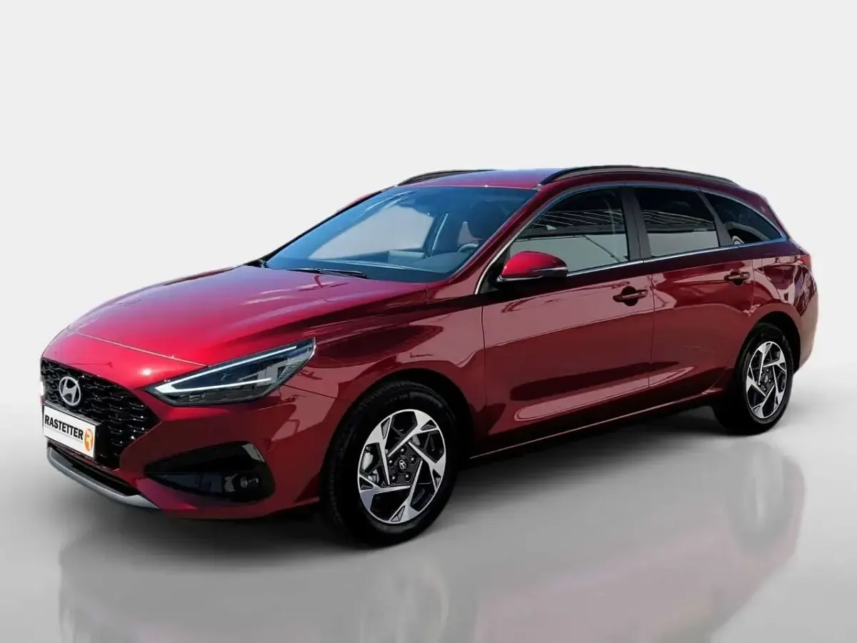 Neu Hyundai i30 140 PS (102 kW) 2025 Rot Kombi