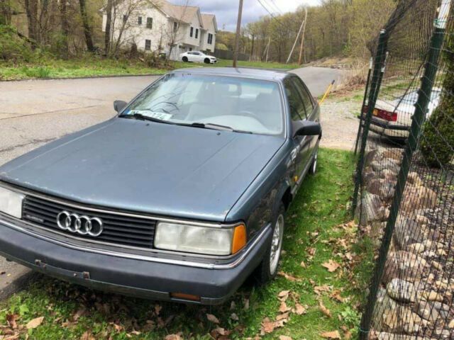 Audi 200 20v