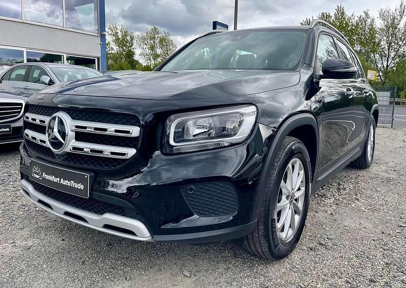 Nachtschwarz Gebraucht 2021 Mercedes GLB200 SUV | 28.500 € (Superpreis) - Bild 1/4