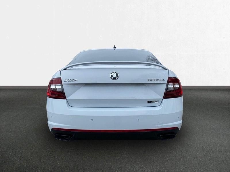 Gebraucht Skoda Octavia RS 245 PS (180 kW) 2018 Weiß Limousine