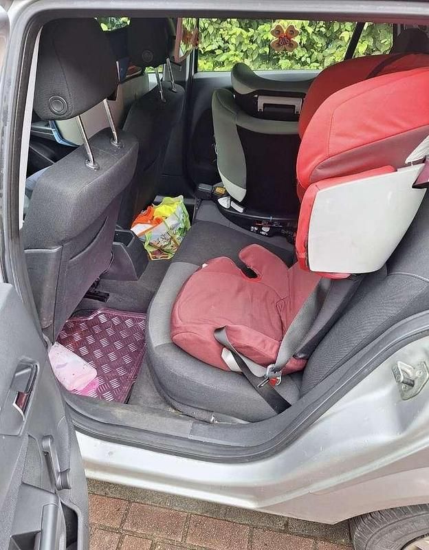 Gebraucht Opel Astra Edition+ 105 PS (77 kW) 2006 Silber Kombi