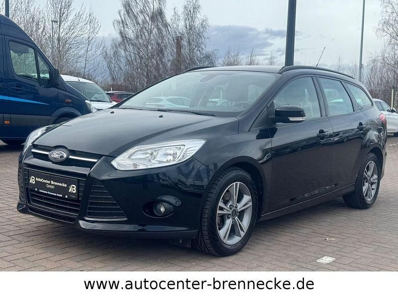 Gebraucht Ford Focus SYNC Edition 125 PS (91 kW) 2014 Schwarz Limousine