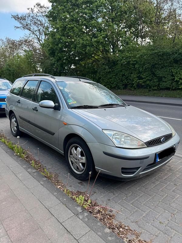 Usata Ford Focus 116 CV (85 kW) 2004 Argento Station wagon