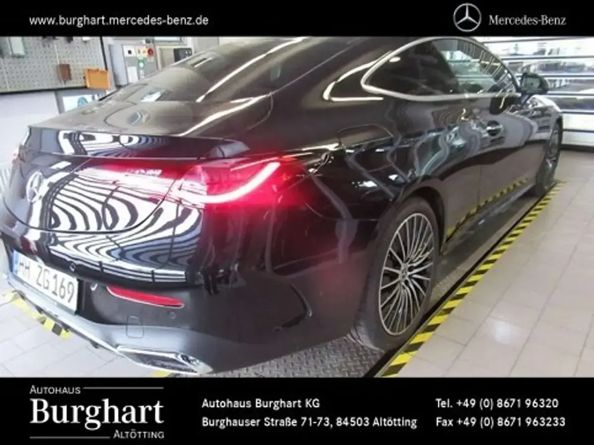 Gebraucht Mercedes CLE200 Advanced Plus 204 PS (150 kW) 2024 Obsidianschwarz Coupé