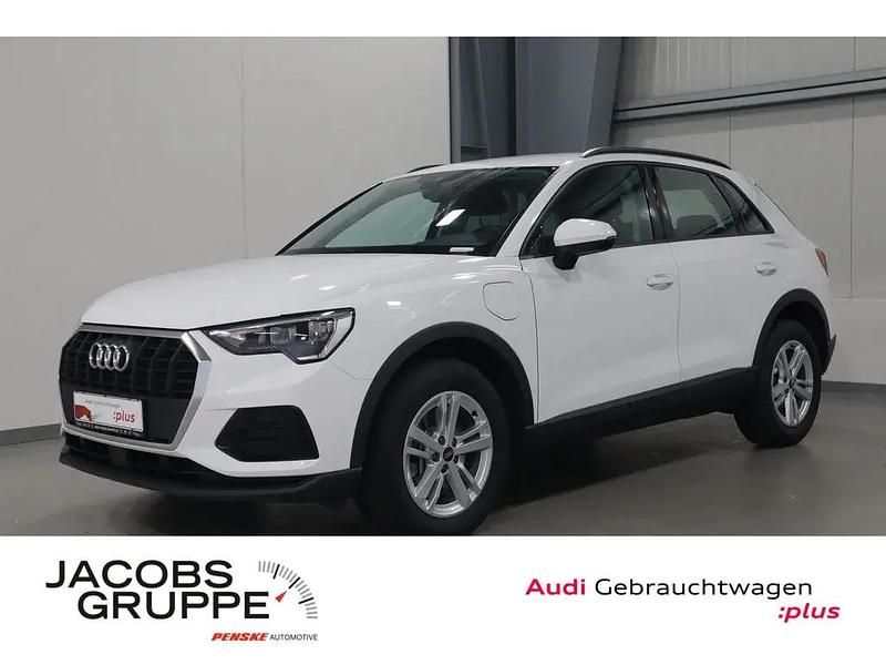 Weiß Gebraucht 2022 Audi Q3 SUV | 28.869 € (Guter Preis) - Bild 1/4