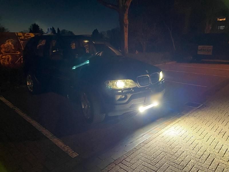 Second-hand BMW X5 218 CP (160 kW) 2005 Negru SUV