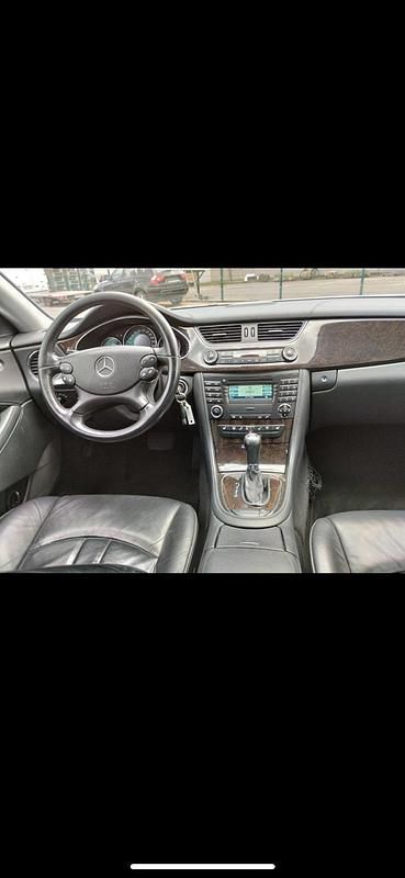 Gebraucht Mercedes CLS320 224 PS (164 kW) 2006 Silber Limousine