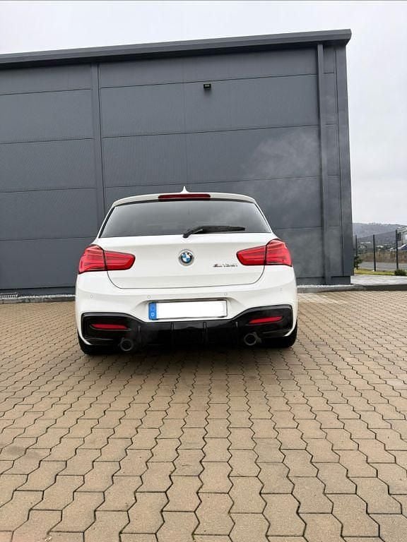 Gebraucht BMW 135 326 PS (239 kW) 2016 Weiß Kleinwagen