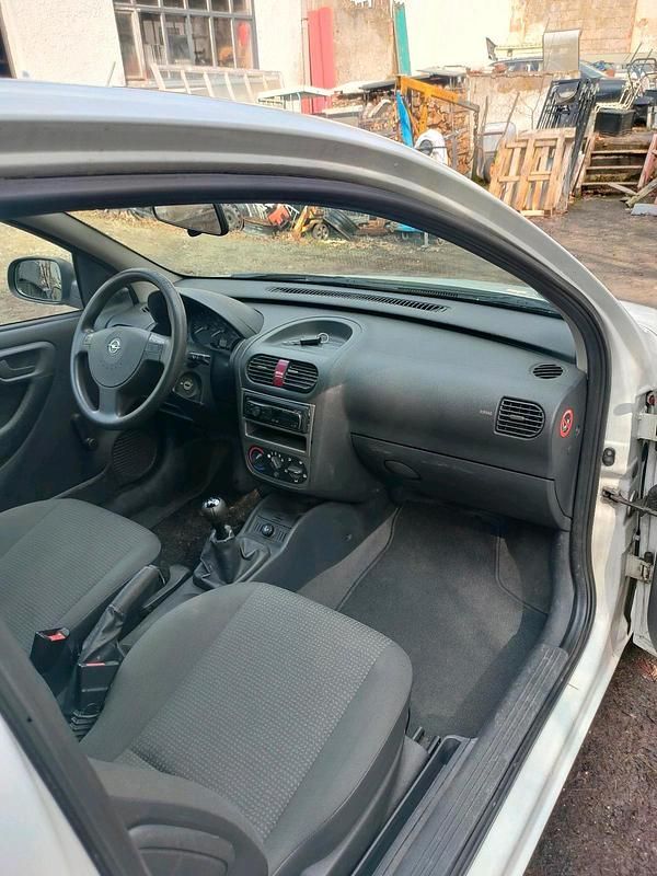 Usata Opel Corsa 2005 Utilitaria