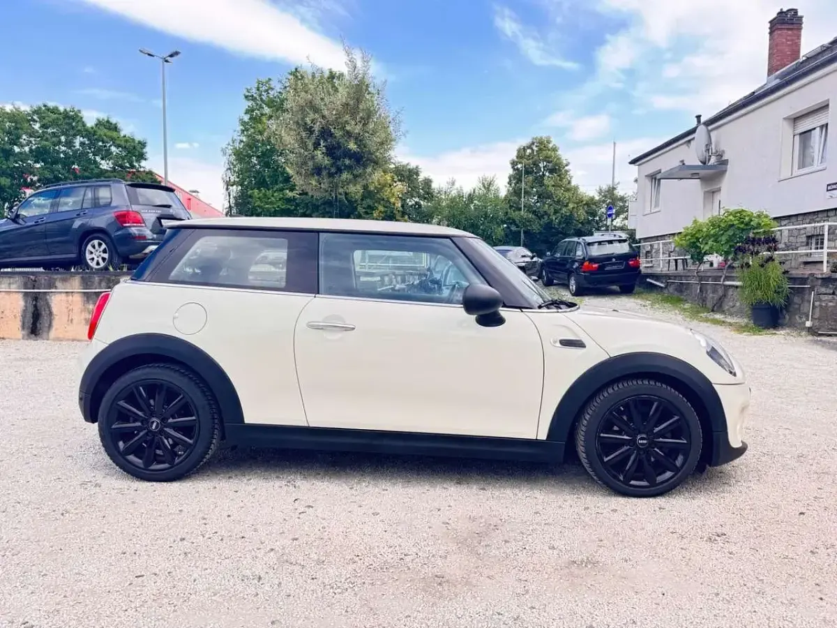 Gebraucht Mini One D Pepper 95 PS (69 kW) 2016 Weiß Kleinwagen