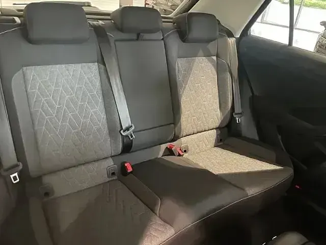 Gebraucht VW T-Roc Move 150 PS (110 kW) 2023 Schwarz SUV