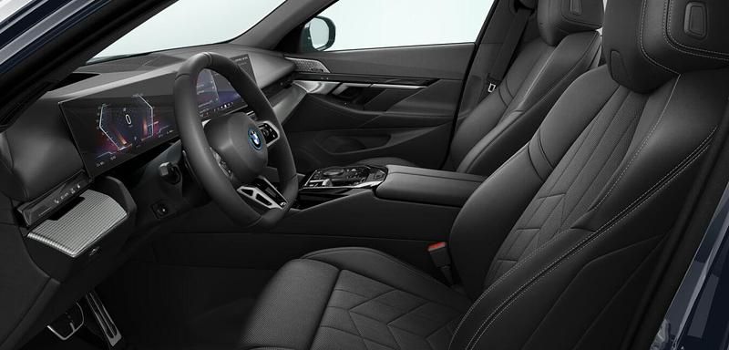 Gebraucht BMW i5 Comfort Edition 289 kW (394 PS) 2025 Schwarz Limousine