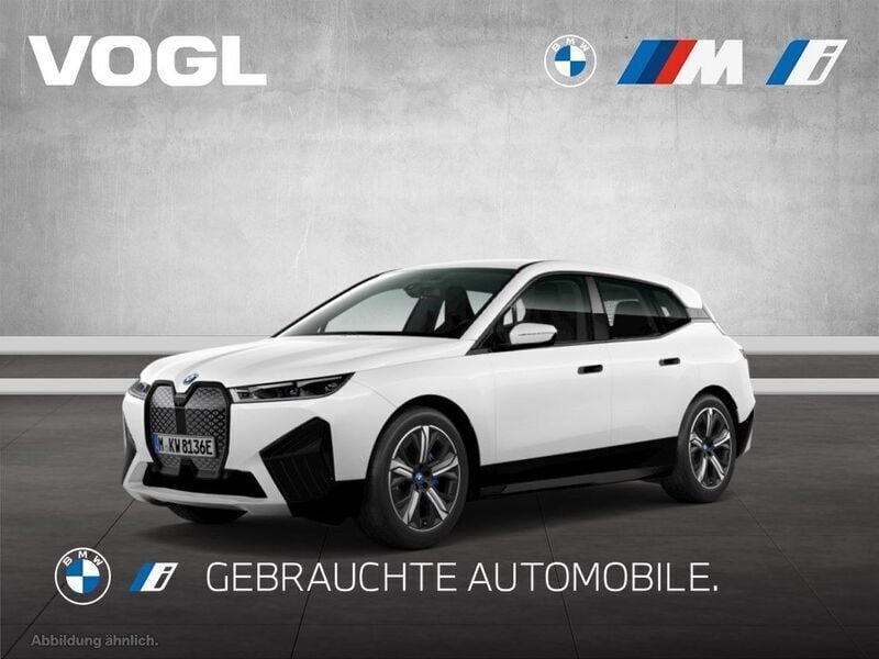 Alpinweiß uni Gebraucht 2022 BMW iX Sport Line SUV | 43.960 € (Superpreis) - Bild 1/4