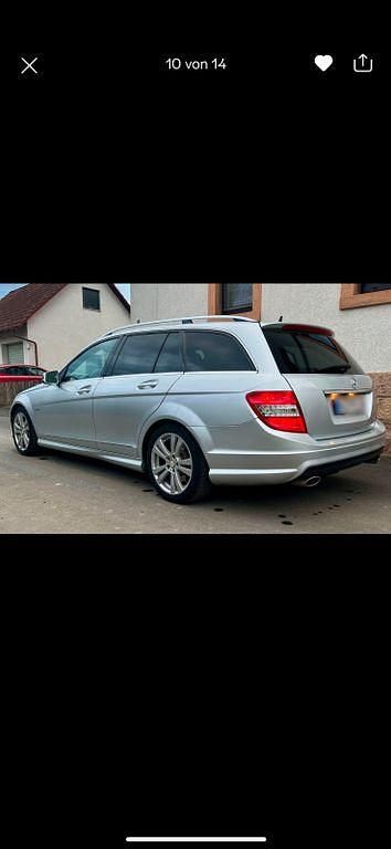 Silber Gebraucht 2010 Mercedes C350 AMG line Kombi | 8.990 € (Fairer Preis) - Bild 1/4