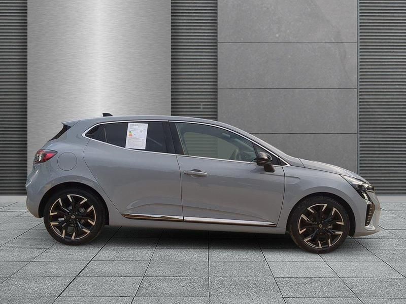 Neu Renault Clio V Techno 91 PS (66 kW) 2025 Rafalegrau Kleinwagen