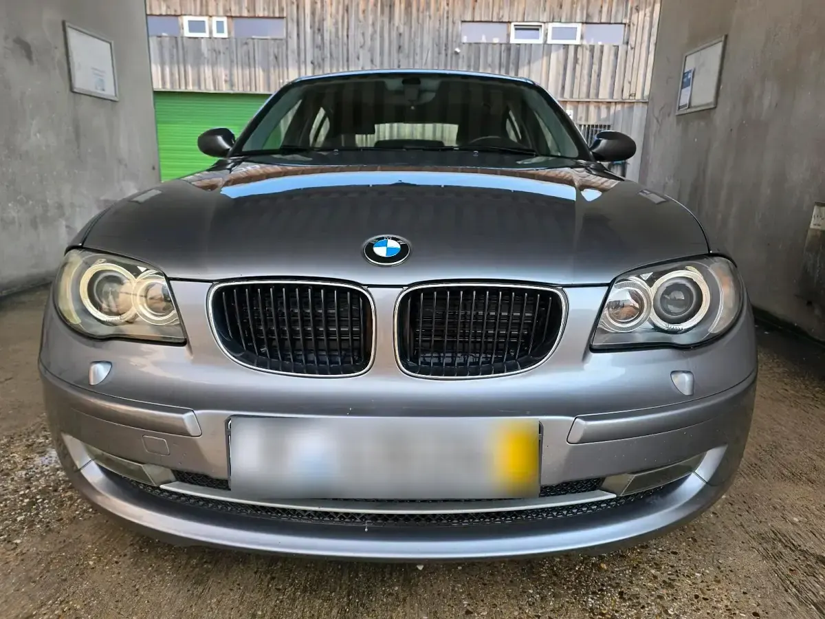 Gebraucht BMW 116 143 PS (105 kW) 2026 Grau Kleinwagen
