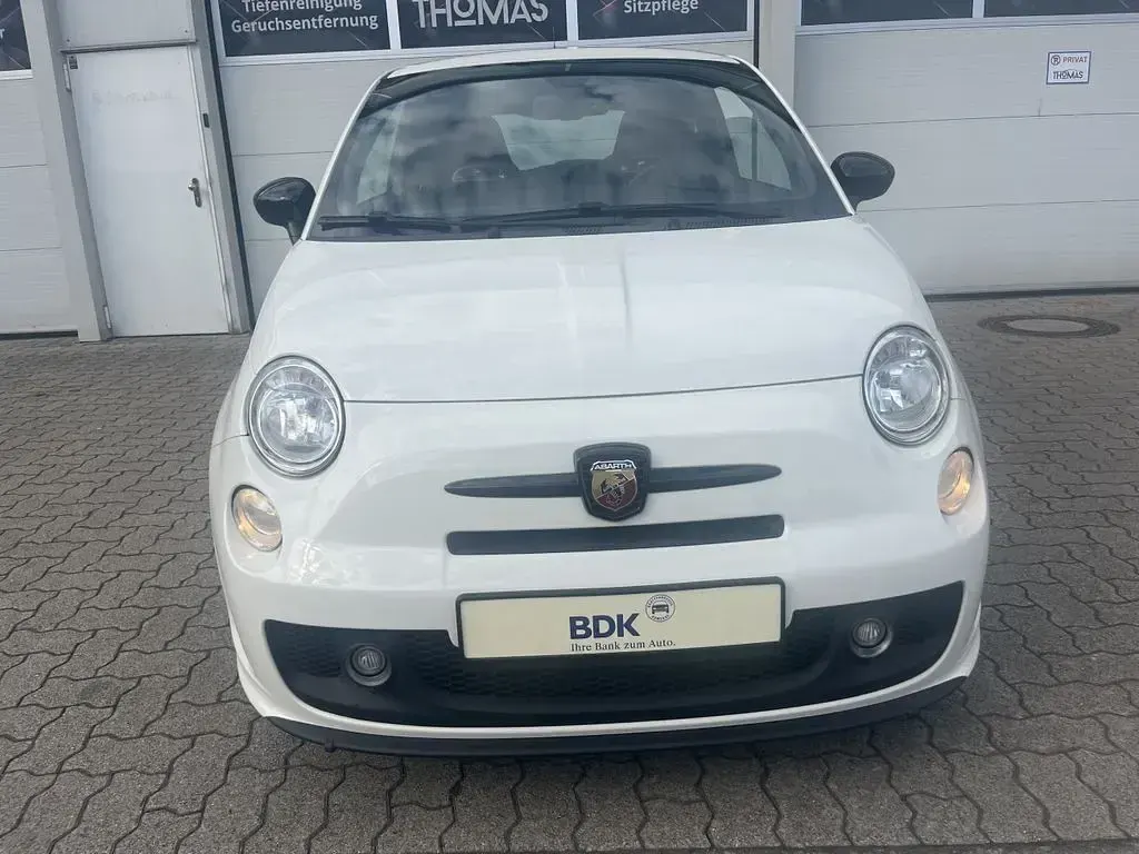 Gebraucht Abarth 500 135 PS (99 kW) 2012 Weiß Kleinwagen