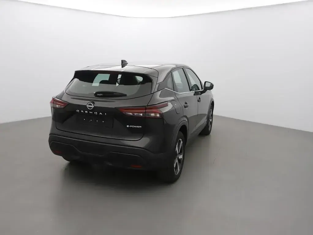 Gebraucht Nissan Qashqai 190 PS (139 kW) 2024 Black metallic SUV