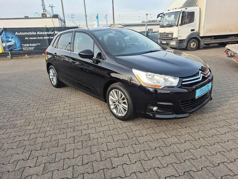 Gebraucht Citroën C4 Tendance 120 PS (88 kW) 2010 Schwarz Limousine