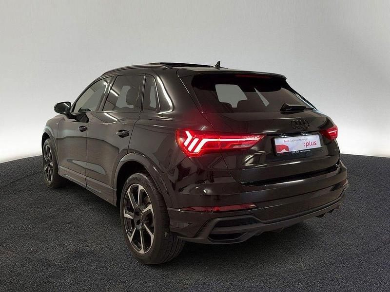 Gebraucht Audi Q3 S-Line 245 PS (180 kW) 2025 Mythosschwarz metallic SUV