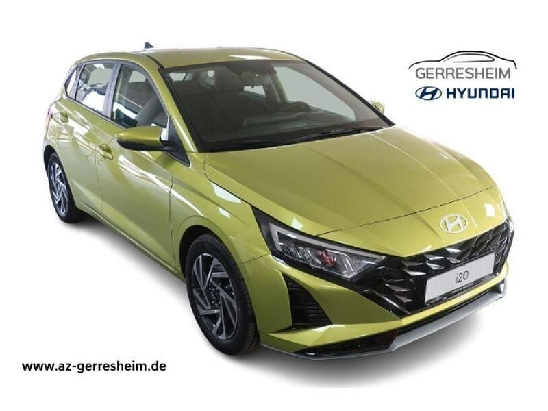 Gelb Gebraucht 2025 Hyundai i20 Trend Limousine | 22.587 € (Teuer) - Bild 1/4
