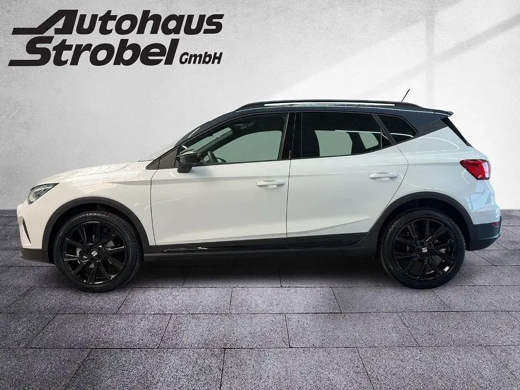 Gebraucht Seat Arona Black Edition 116 PS (85 kW) 2025 Nevada weiß SUV