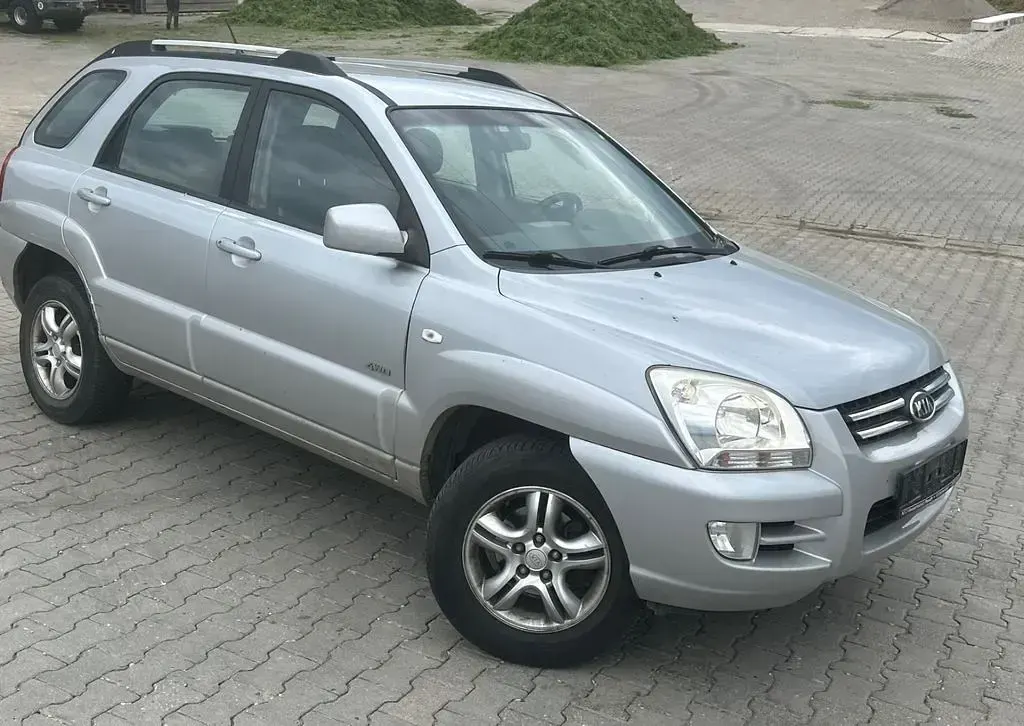Gebraucht Kia Sportage EX 141 PS (103 kW) 2007 Silber SUV