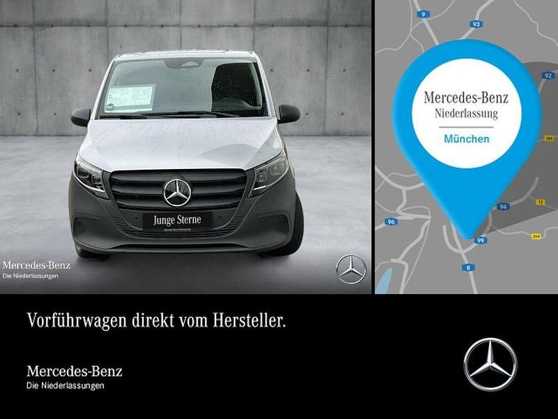 Silber Gebraucht 2024 Mercedes Vito Van / Kleinbus | 57.979 € - Bild 1/4