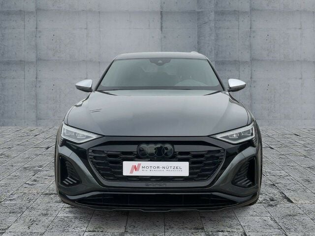 Gebraucht Audi SQ8 e-tron Ambiente 369 kW (503 PS) 2024 Grau SUV