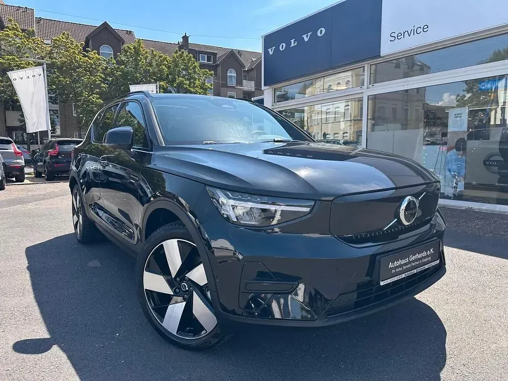 Gebraucht Volvo EX40 Ultra 185 kW (252 PS) 2025 Schwarz SUV