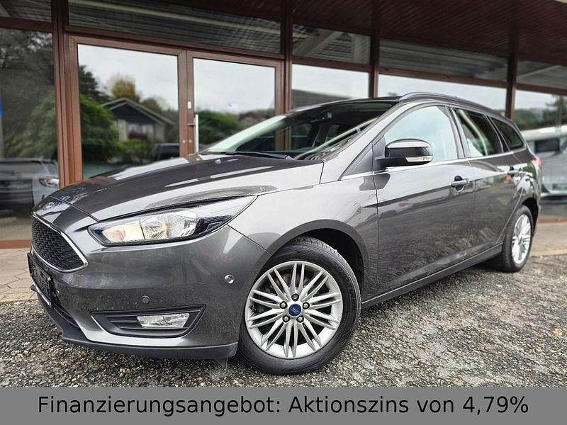 Grau Gebraucht 2018 Ford Focus Cool & Connect Limousine | 9.190 € (Guter Preis) - Bild 1/4