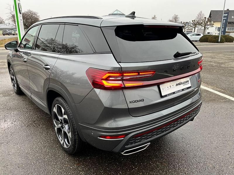 Neu Skoda Kodiaq RS 265 PS (194 kW) 2025 Grau SUV
