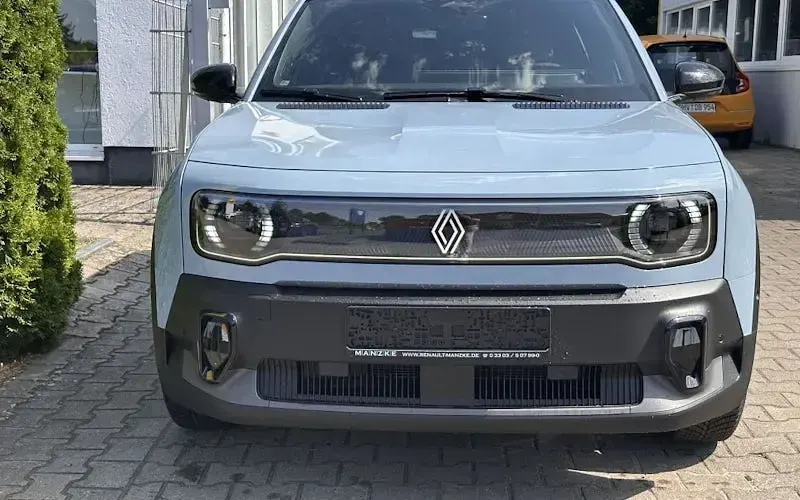 Ny Renault 4 E-Tech Komfort 110 kW (150 HK) 2025 Blå SUV