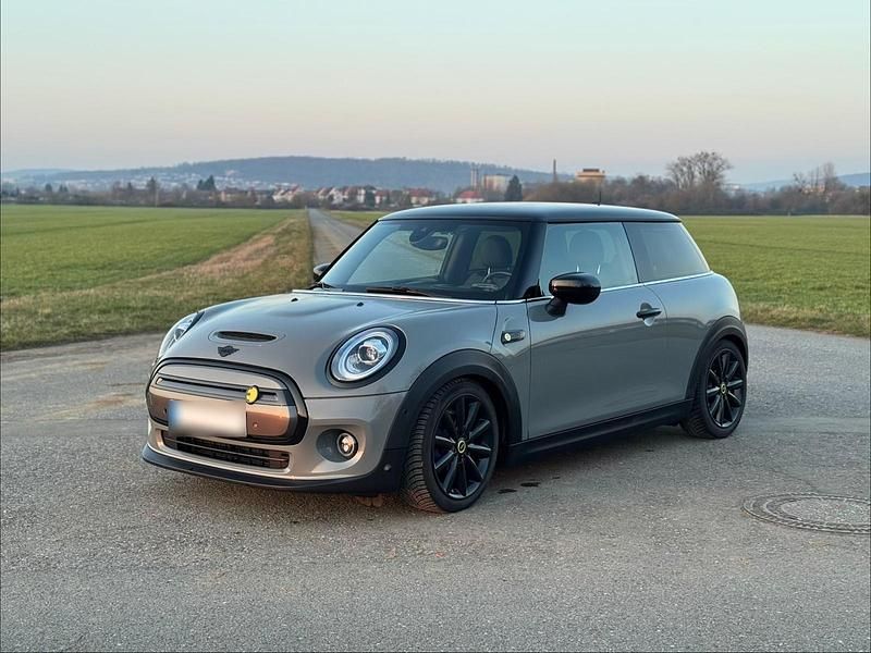 Gebraucht Mini Cooper SE 135 kW (184 PS) 2021 Grau Kleinwagen