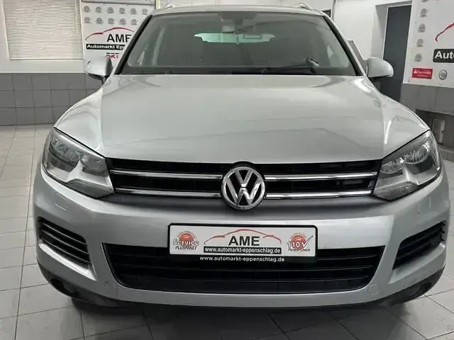 Gebraucht VW Touareg 245 PS (180 kW) 2012 Silber SUV