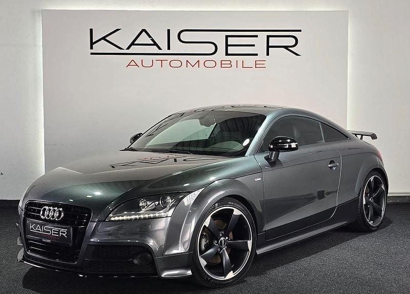 Grau Gebraucht 2013 Audi Coupé Competition Coupé | 17.490 € - Bild 1/4