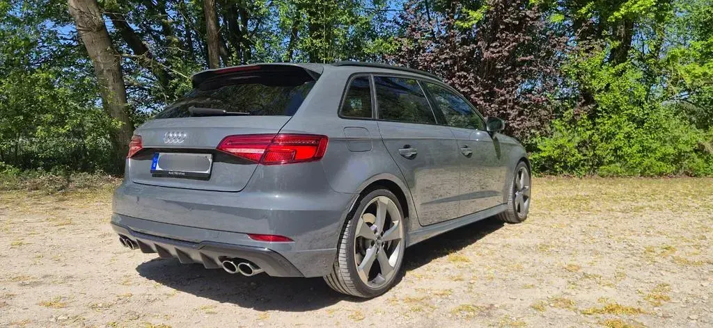Gebraucht Audi S3 Sport 300 PS (220 kW) 2020 Grau Limousine