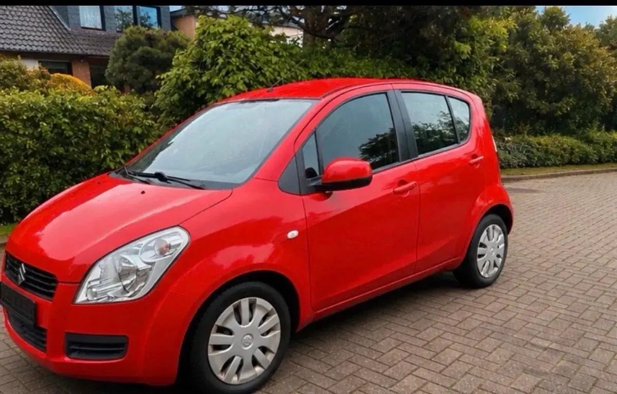 Gebraucht Suzuki Splash 65 PS (47 kW) 2010 Rot Kleinwagen