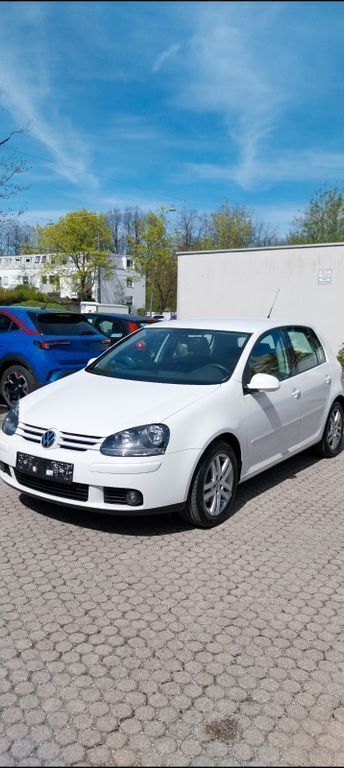 Weiß Gebraucht 2008 VW Golf VI Trendline Kombi | 3.600 € (Fairer Preis) - Bild 1/4