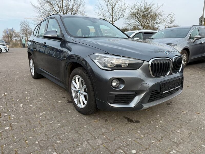 Schwarz Gebraucht 2019 BMW X1 SUV | 15.999 € (Fairer Preis) - Bild 1/4