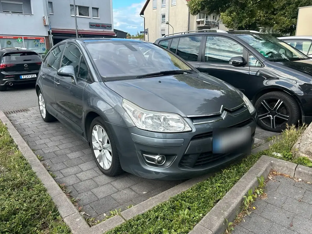 Gebraucht Citroën C4 120 PS (88 kW) 2009 Grau Limousine