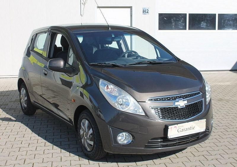 Gebraucht Chevrolet Spark 68 PS (50 kW) 2011 Braun Kleinwagen