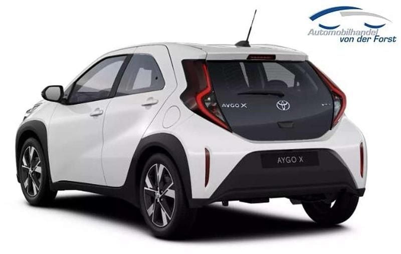 Neu Toyota Aygo X Active 116 PS (85 kW) 2026 Wählbar SUV