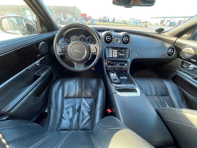 Gebraucht Jaguar XJ 510 PS (375 kW) 2013 Schwarz Limousine