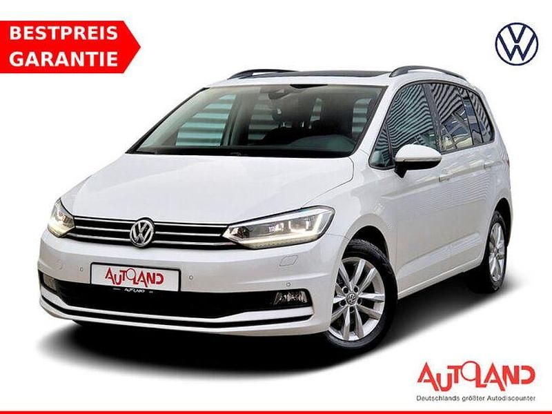 Weiß Gebraucht 2019 VW Touran Van / Kleinbus | 20.990 € (Fairer Preis) - Bild 1/4