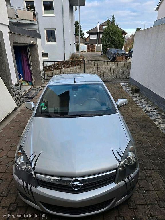 Gebraucht Opel Astra Cabriolet 140 PS (102 kW) 2008 Silber Cabrio